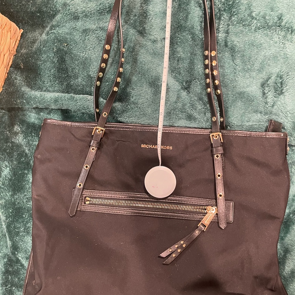 Michael Kors Black and Gold Tote Bag - All reasonable offers will be considered